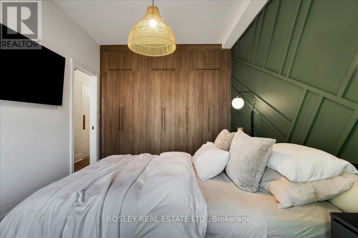 372 Logan Avenue, Toronto, Ontario  M4M 2N8 - Photo 22 - E13815514