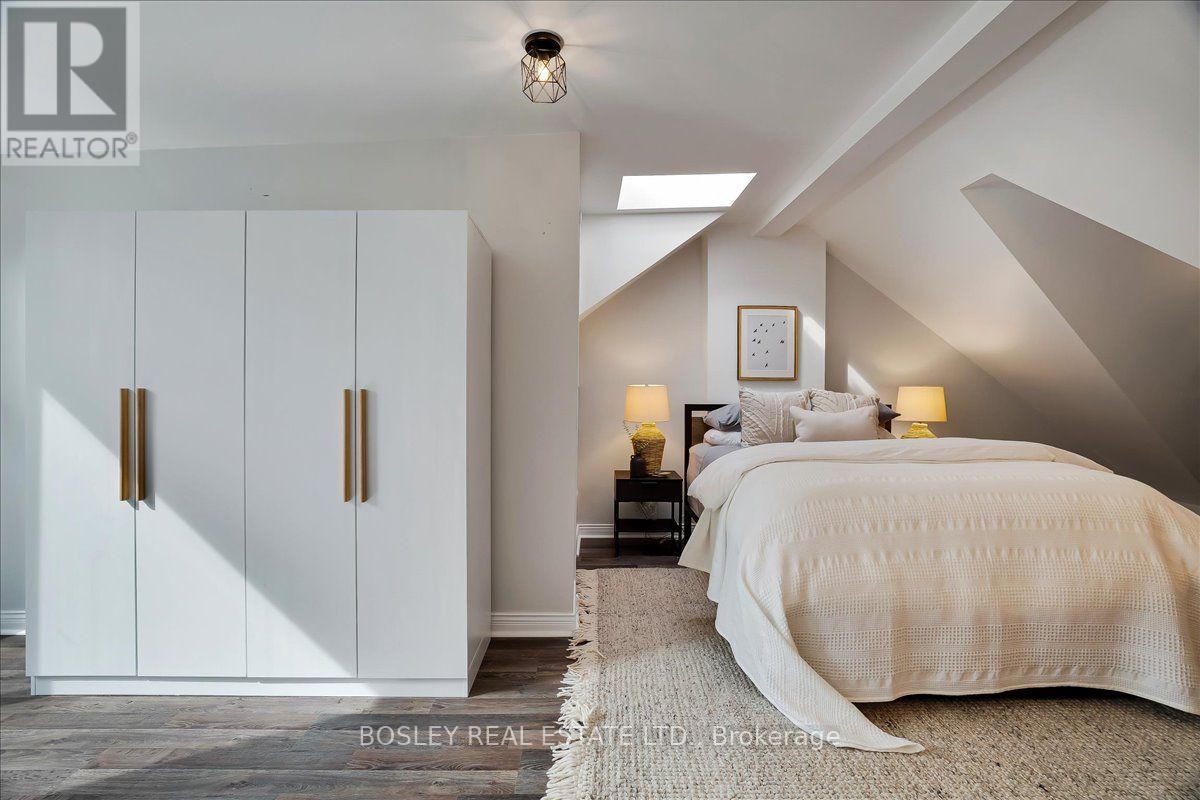 372 Logan Avenue, Toronto, Ontario  M4M 2N8 - Photo 23 - E13815514