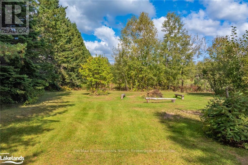204 Bowyer Road, Huntsville, Ontario  P1H 2J4 - Photo 14 - X13815538