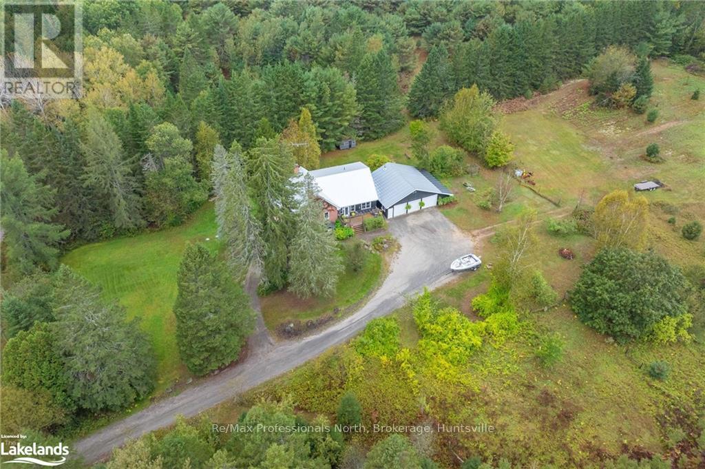 204 Bowyer Road, Huntsville, Ontario  P1H 2J4 - Photo 7 - X13815538