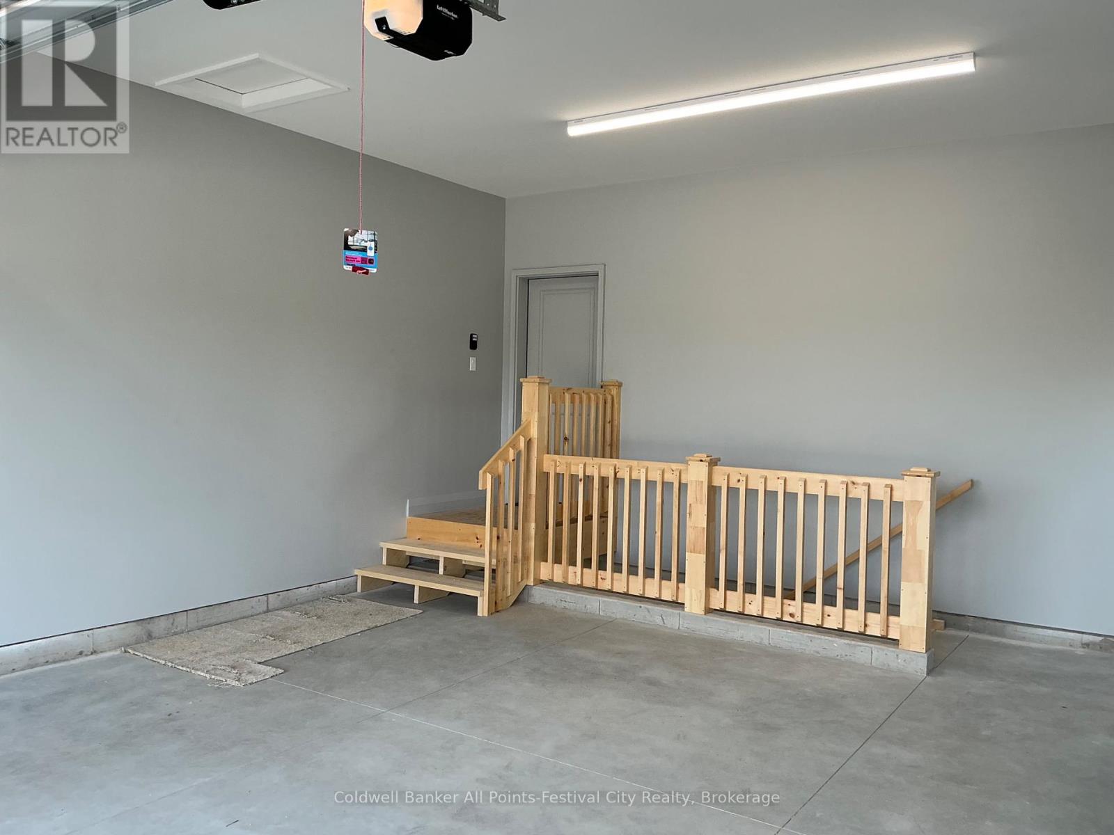 218 Henry Street, West Perth, Ontario  N0K 1N0 - Photo 14 - X13815554