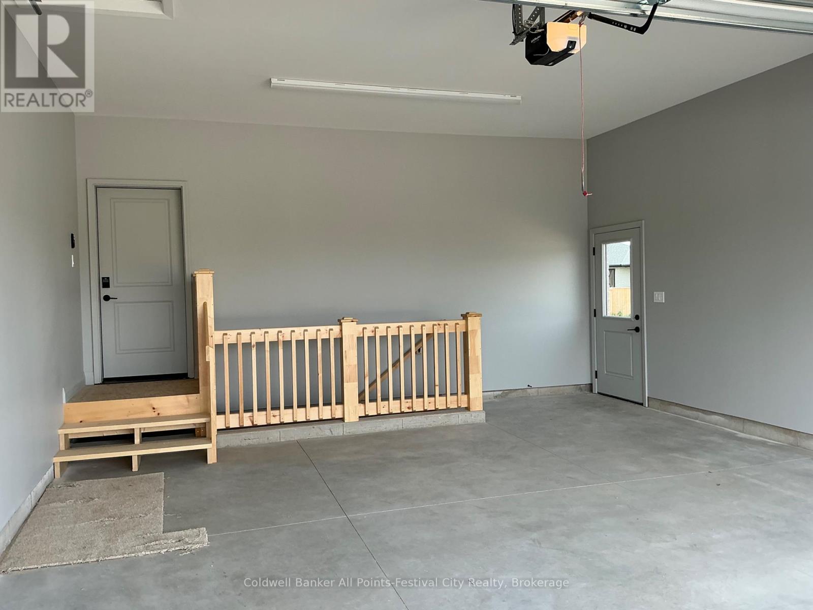 218 Henry Street, West Perth, Ontario  N0K 1N0 - Photo 15 - X13815554
