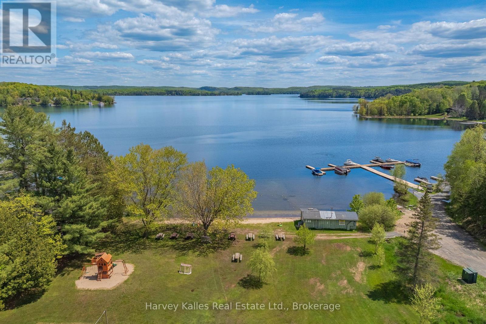 157 Chalet Crescent, Huntsville, Ontario  P1H 1A8 - Photo 5 - X13815596
