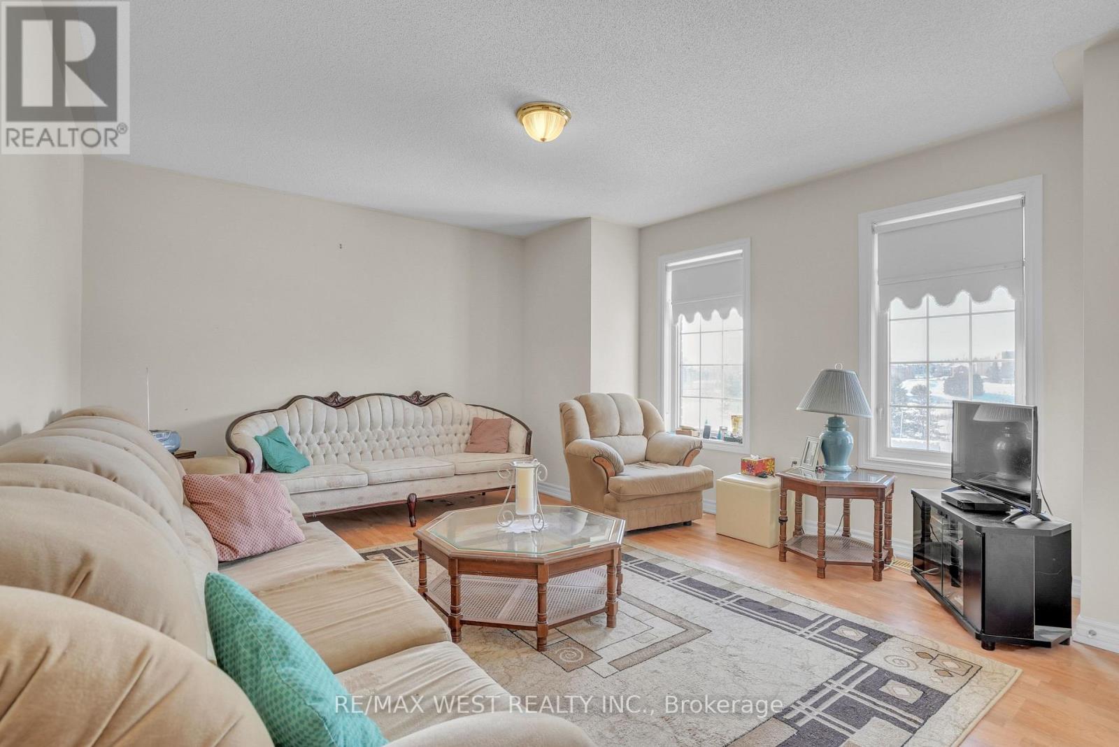 503 Simcoe Road, Bradford West Gwillimbury (Bradford), Ontario  L3Z 3C4 - Photo 7 - N13815614