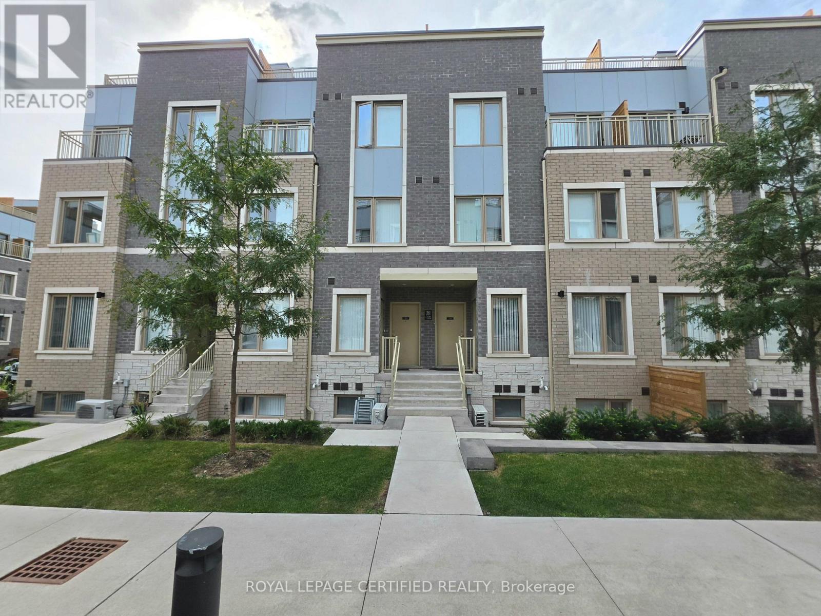 176 - 151 HONEYCRISP CRESCENT