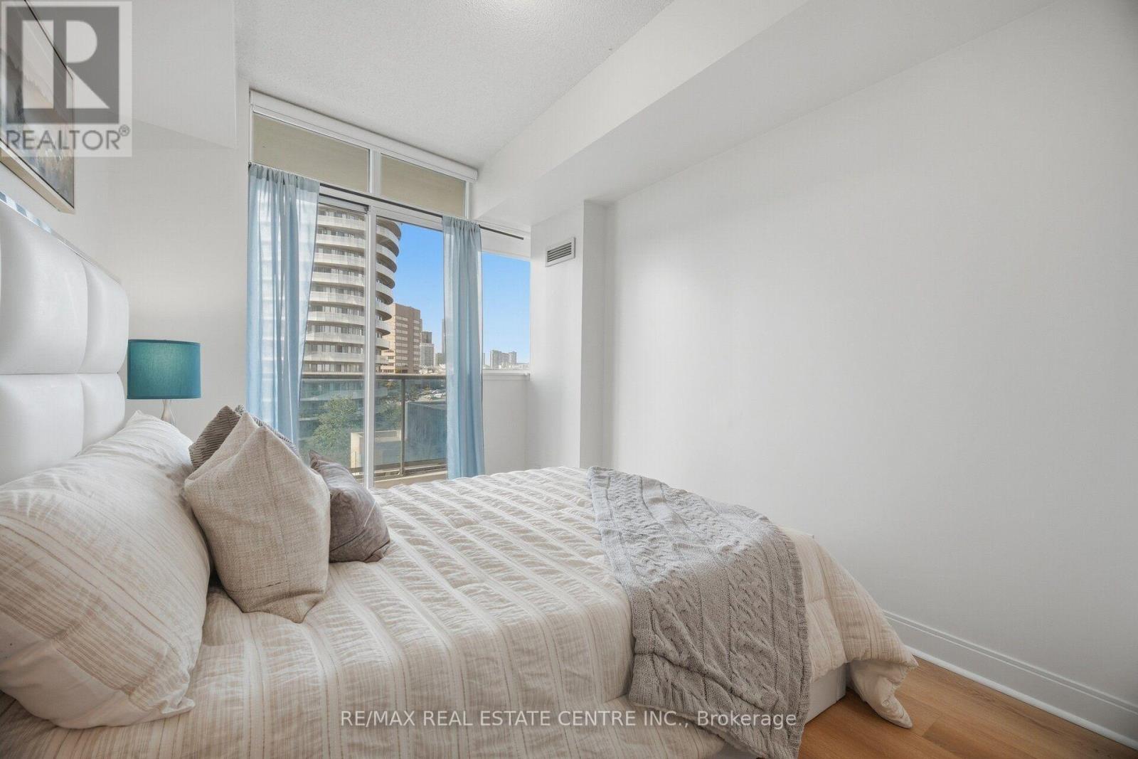 607 - 80 Absolute Avenue, Mississauga, Ontario  L4Z 0A5 - Photo 12 - W13815474