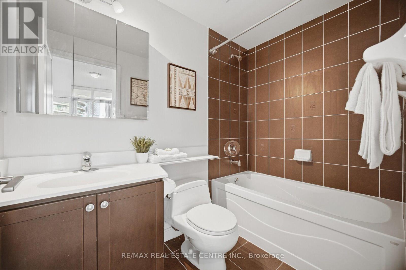 607 - 80 Absolute Avenue, Mississauga, Ontario  L4Z 0A5 - Photo 14 - W13815474