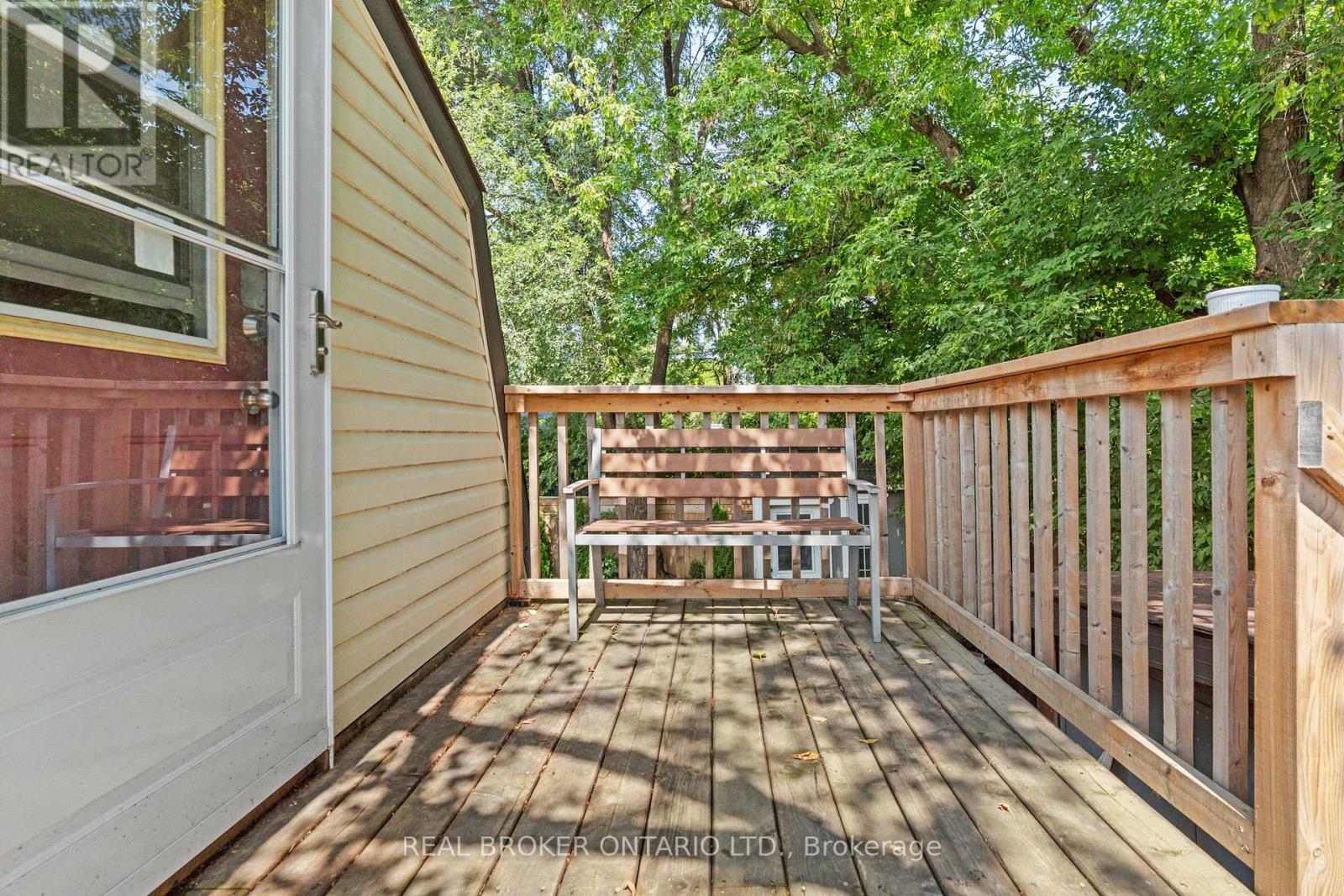5 Acorn Avenue, Toronto, Ontario M9B 3P7 - Photo 23 - W13815498