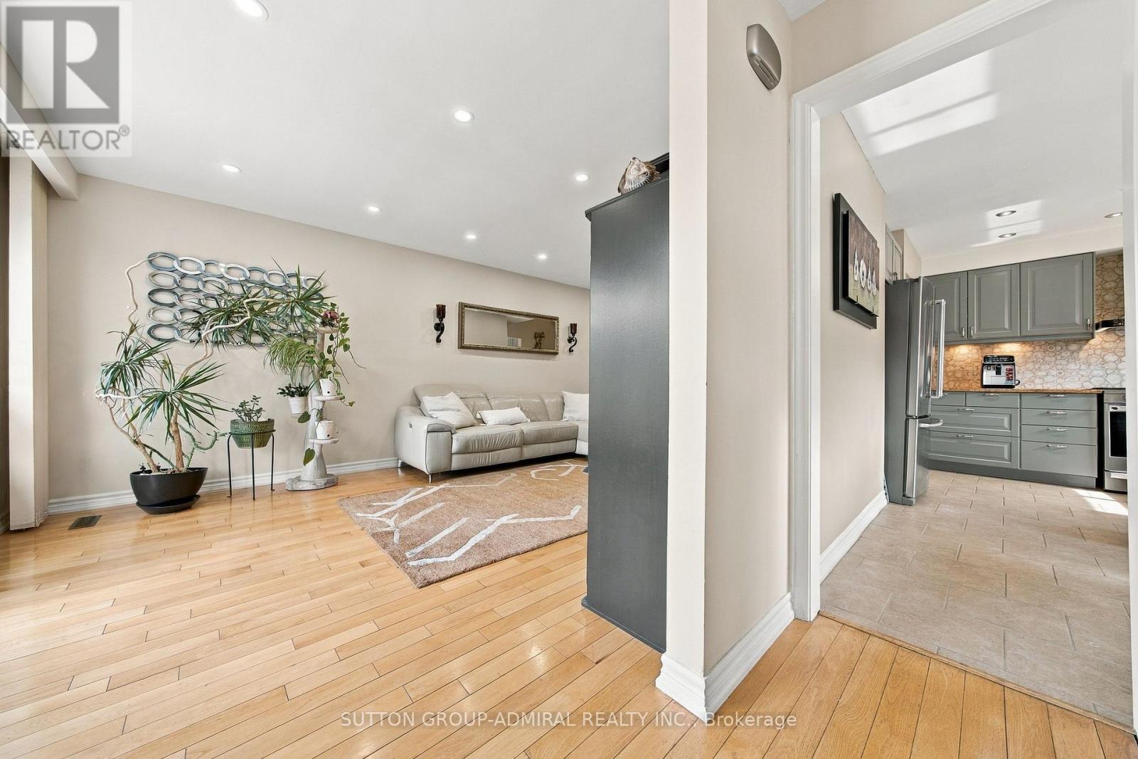 1871 Silverberry Crescent, Mississauga, Ontario  L5J 1C8 - Photo 11 - W13815518