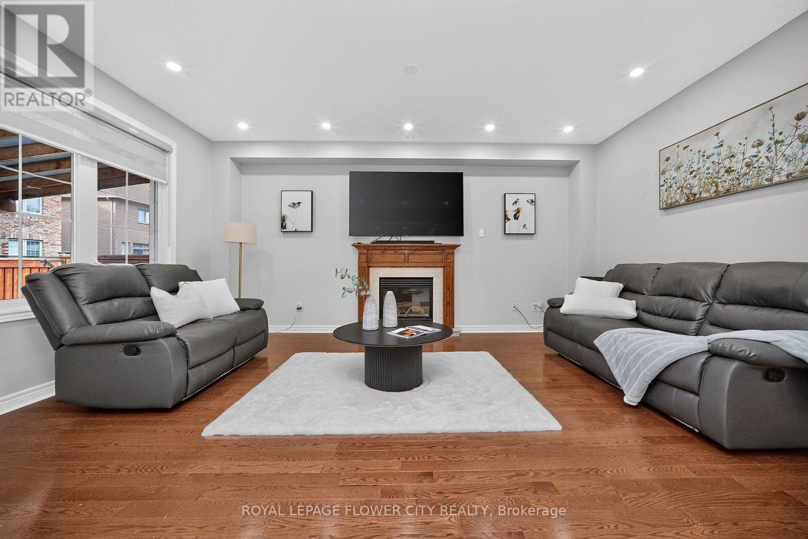 19 Solstice Street, Brampton (Brampton East), Ontario  L6P 3T5 - Photo 22 - W13815536