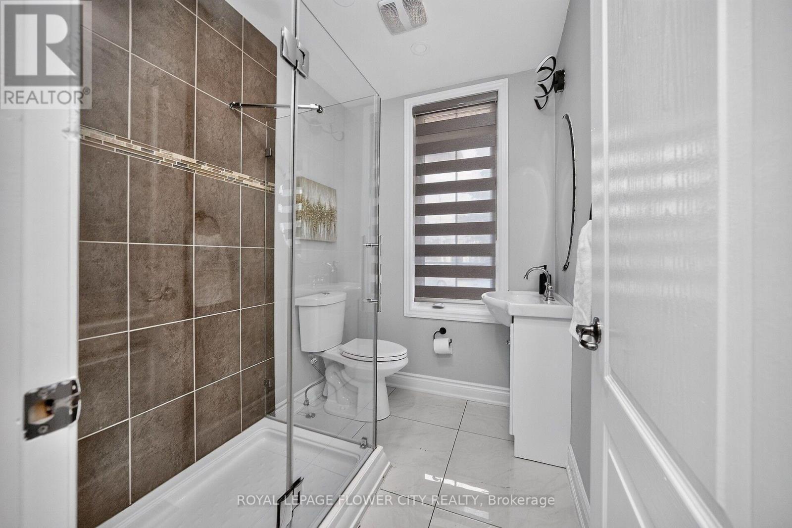 19 Solstice Street, Brampton (Brampton East), Ontario  L6P 3T5 - Photo 27 - W13815536