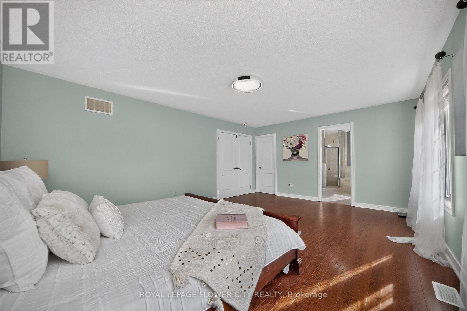 19 Solstice Street, Brampton (Brampton East), Ontario  L6P 3T5 - Photo 30 - W13815536