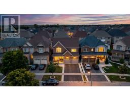 19 SOLSTICE STREET, Brampton, Ontario