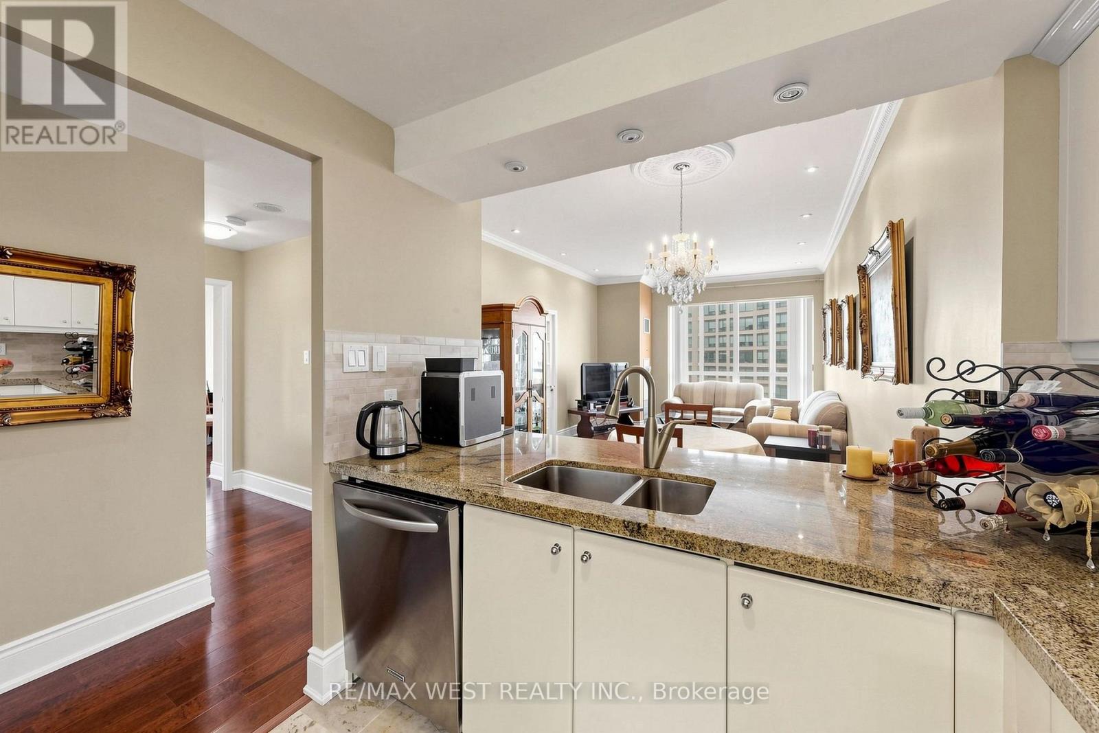 1404 - 2287 Lake Shore Boulevard W, Toronto, Ontario  M8V 3Y1 - Photo 20 - W13815572