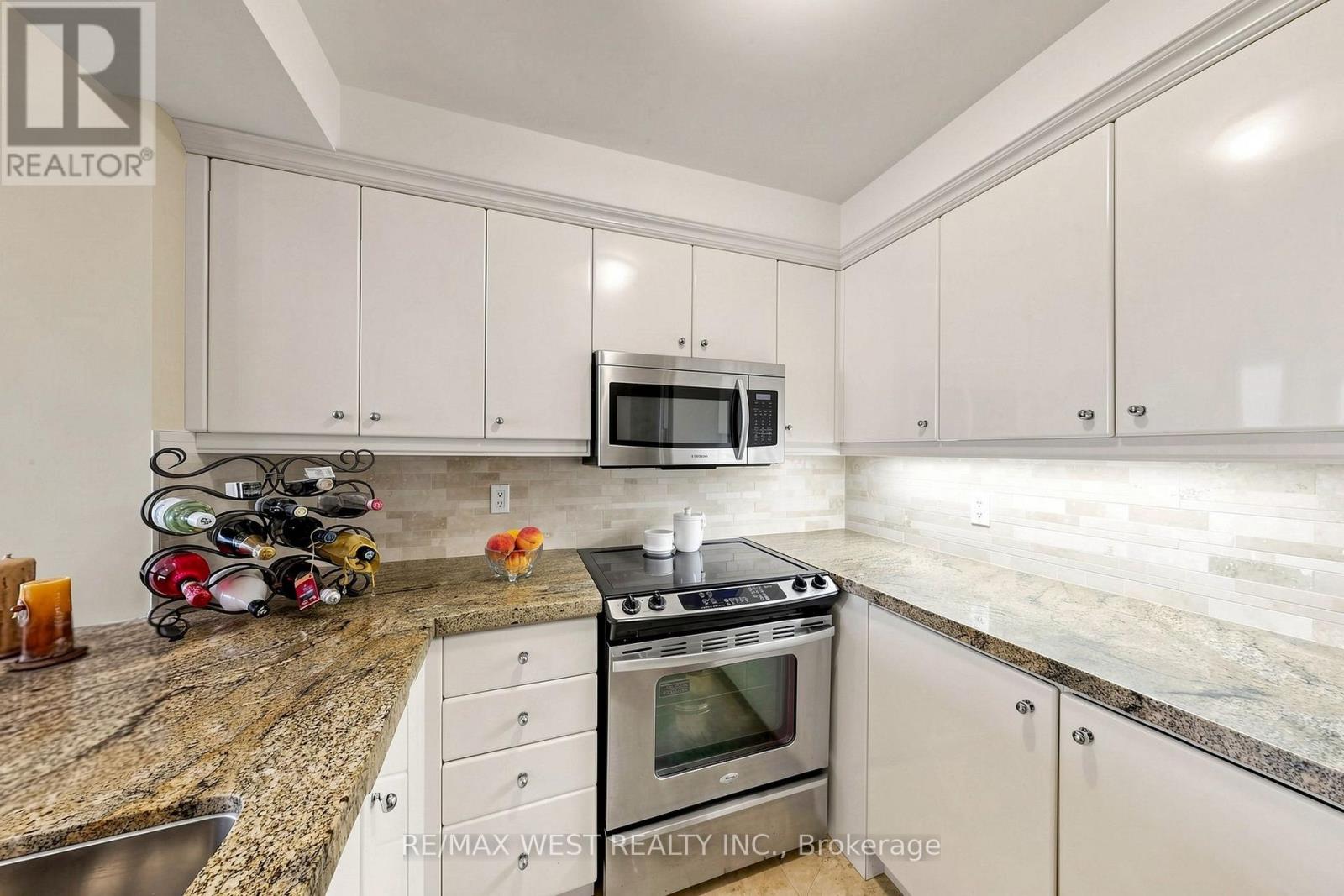1404 - 2287 Lake Shore Boulevard W, Toronto, Ontario  M8V 3Y1 - Photo 21 - W13815572