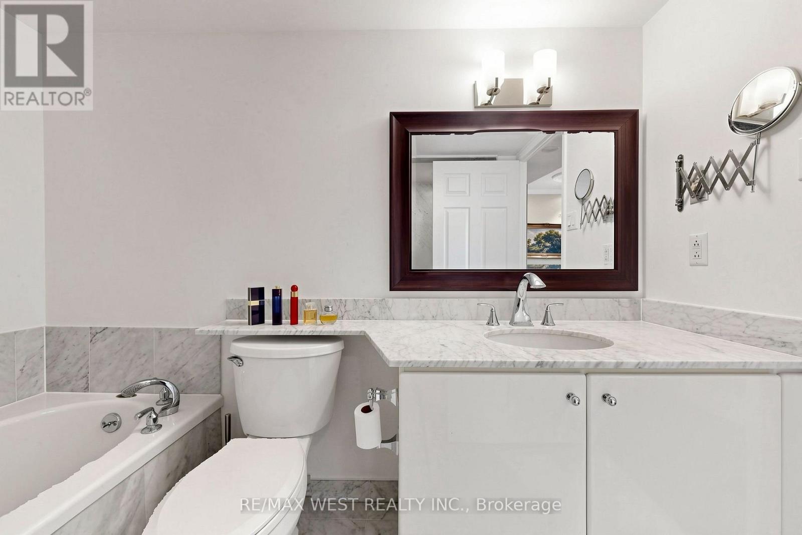 1404 - 2287 Lake Shore Boulevard W, Toronto, Ontario  M8V 3Y1 - Photo 27 - W13815572
