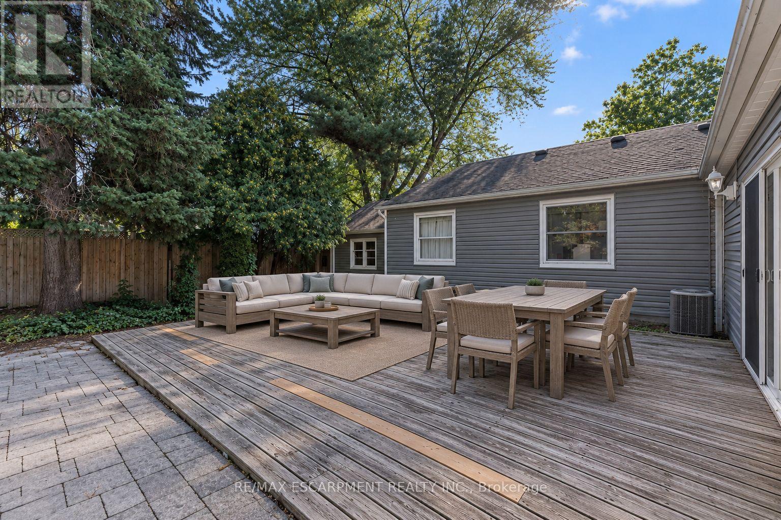 505 Patricia Drive, Oakville, Ontario  L6K 1L9 - Photo 23 - W13815588