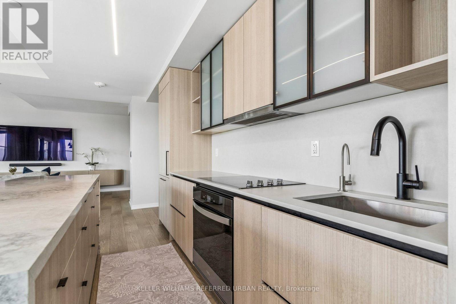 702 - 10 Graphophone Grove, Toronto, Ontario  M6H 0E5 - Photo 10 - W13815682