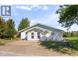 3030 COUNTY RD 8, Staples, Ontario