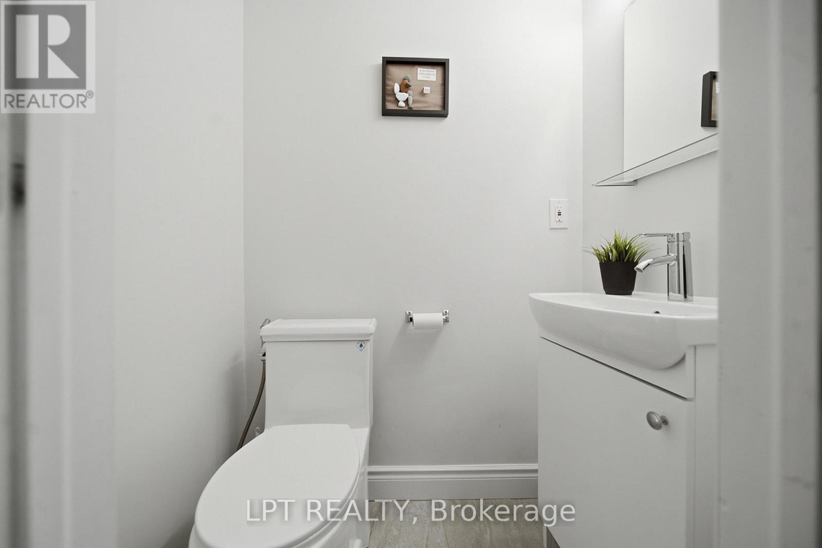 110 - 155 Glovers Road, Oshawa, Ontario  L1G 7A4 - Photo 10 - E13815438