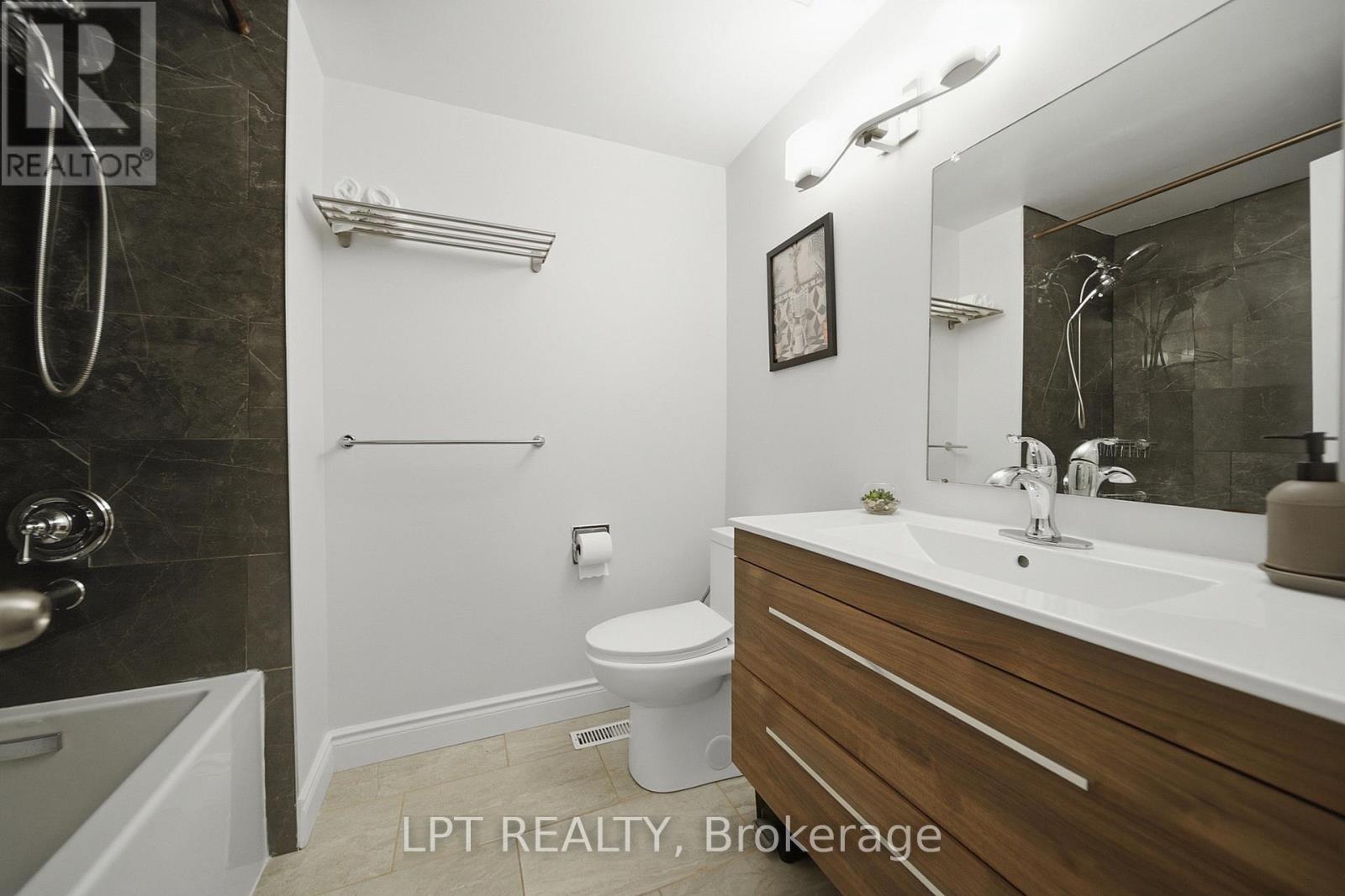 110 - 155 Glovers Road, Oshawa, Ontario  L1G 7A4 - Photo 33 - E13815438