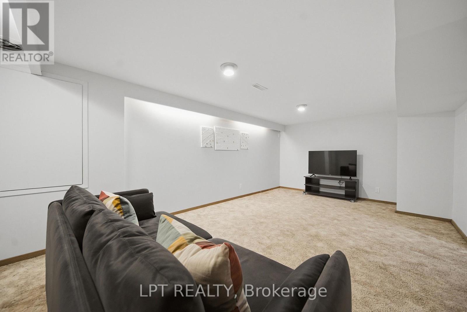 110 - 155 Glovers Road, Oshawa, Ontario  L1G 7A4 - Photo 39 - E13815438