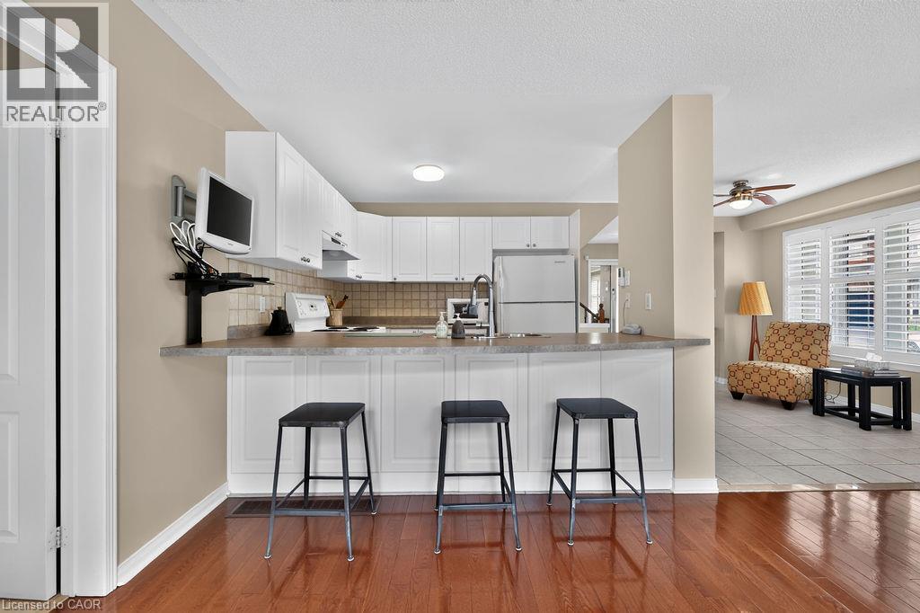 2261 Seton Crescent, Burlington, Ontario  L7L 6Y4 - Photo 17 - 40856092