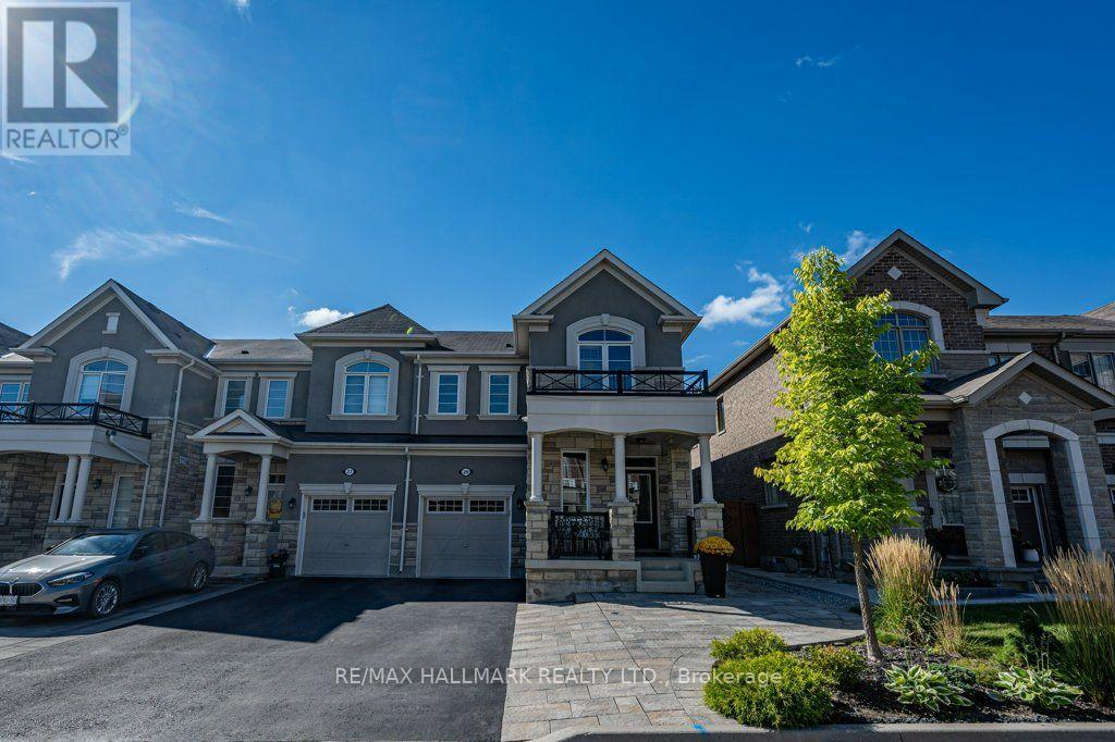 29 NESS DRIVE, Richmond Hill, Ontario