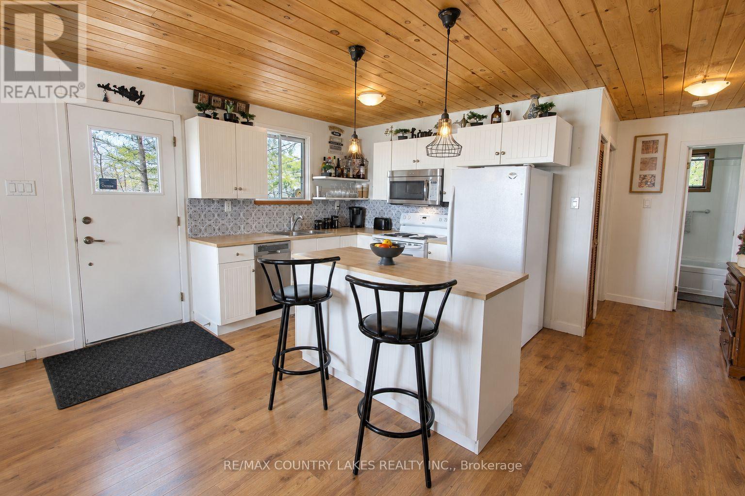 31 Hillcrest Avenue, Kawartha Lakes, Ontario  K0M 2B0 - Photo 6 - X13731174