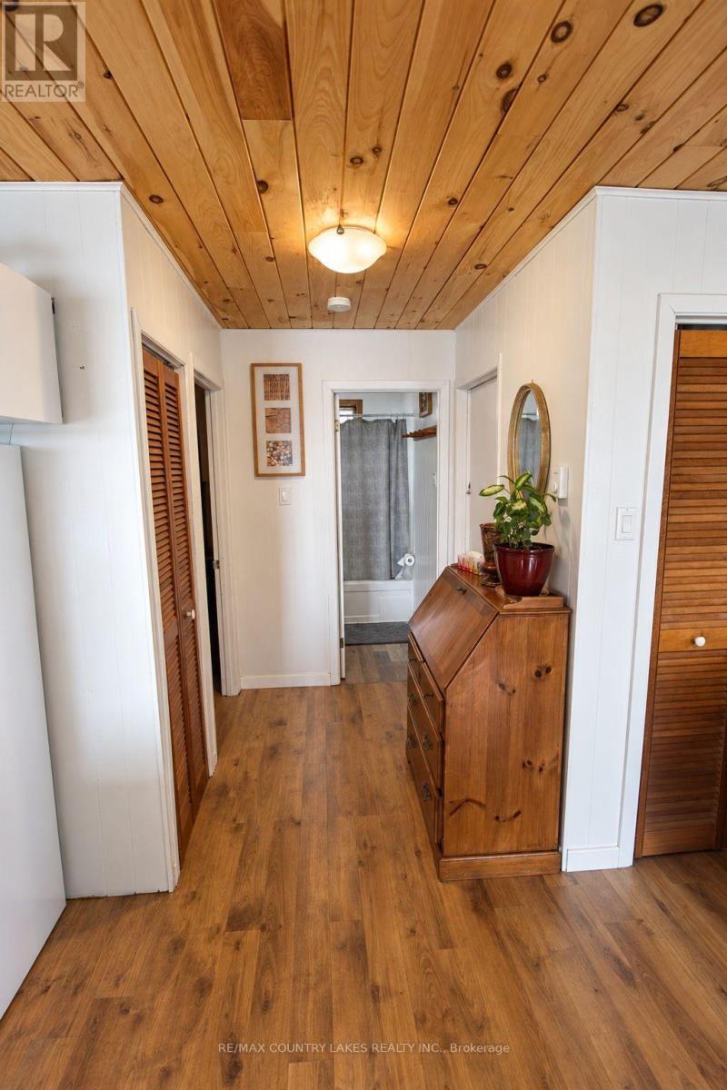 31 Hillcrest Avenue, Kawartha Lakes, Ontario  K0M 2B0 - Photo 14 - X13731174