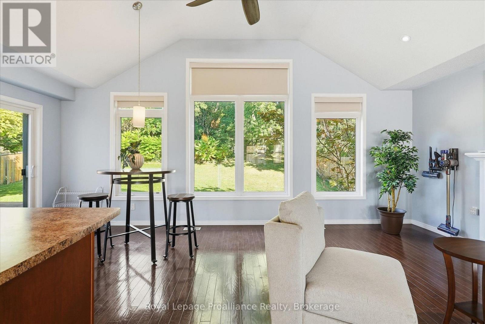 82 Parcells Crescent, Peterborough, Ontario  K9K 2R2 - Photo 21 - X13815748