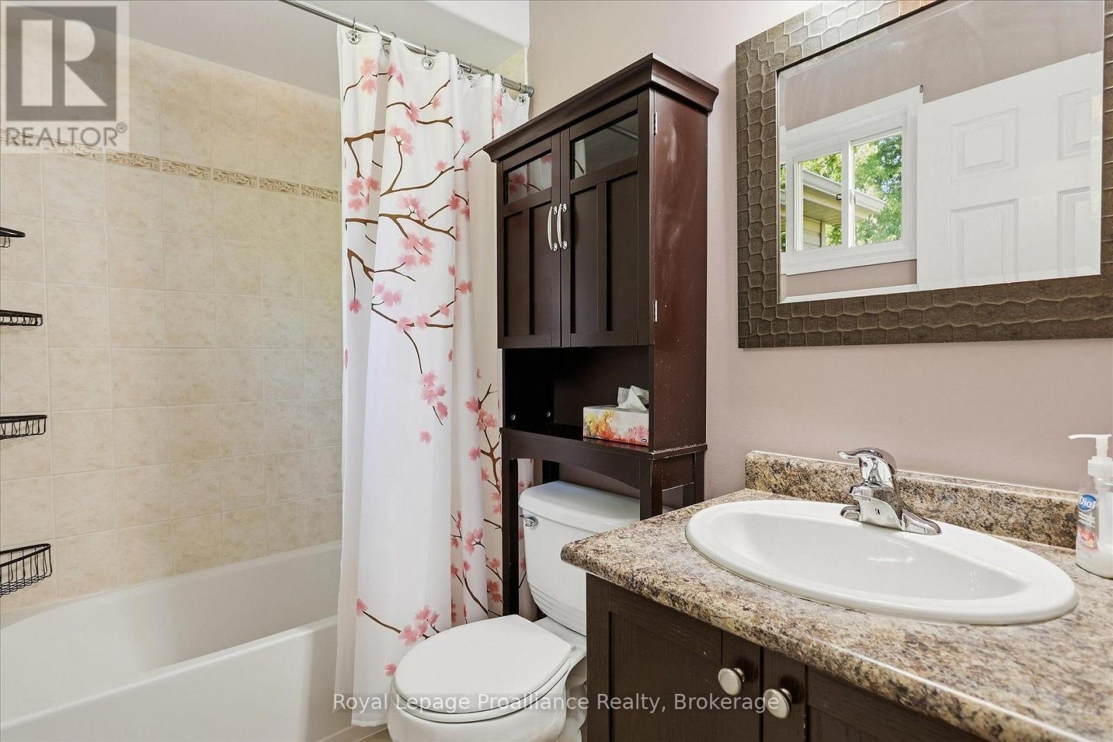 82 Parcells Crescent, Peterborough, Ontario  K9K 2R2 - Photo 25 - X13815748
