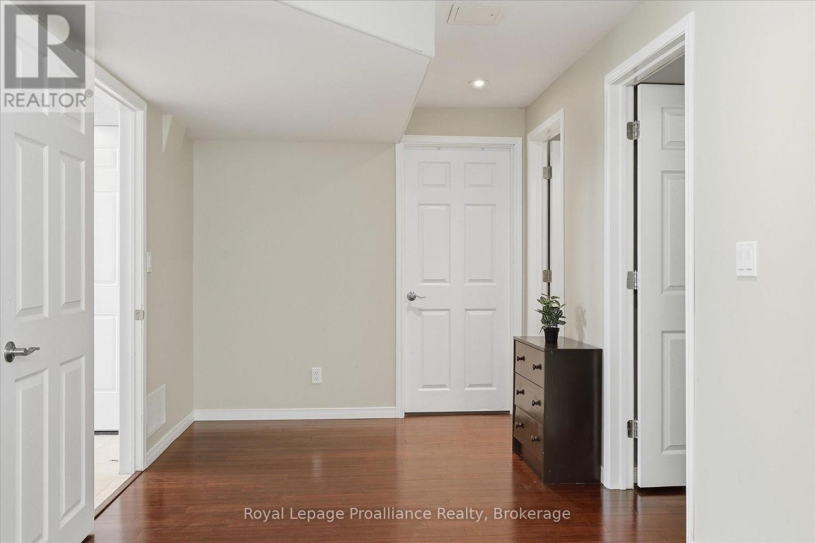 82 Parcells Crescent, Peterborough, Ontario  K9K 2R2 - Photo 34 - X13815748