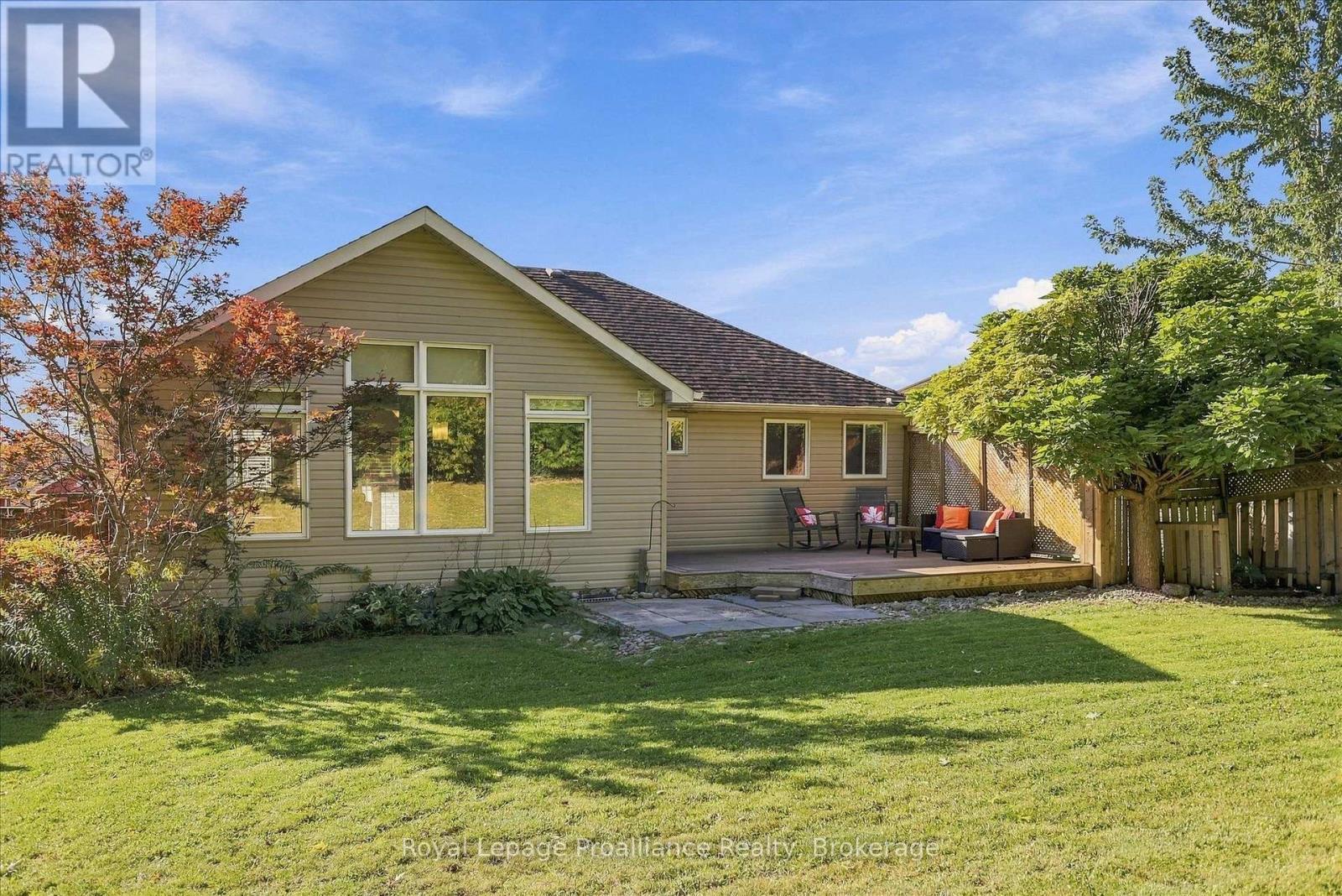 82 Parcells Crescent, Peterborough, Ontario  K9K 2R2 - Photo 46 - X13815748