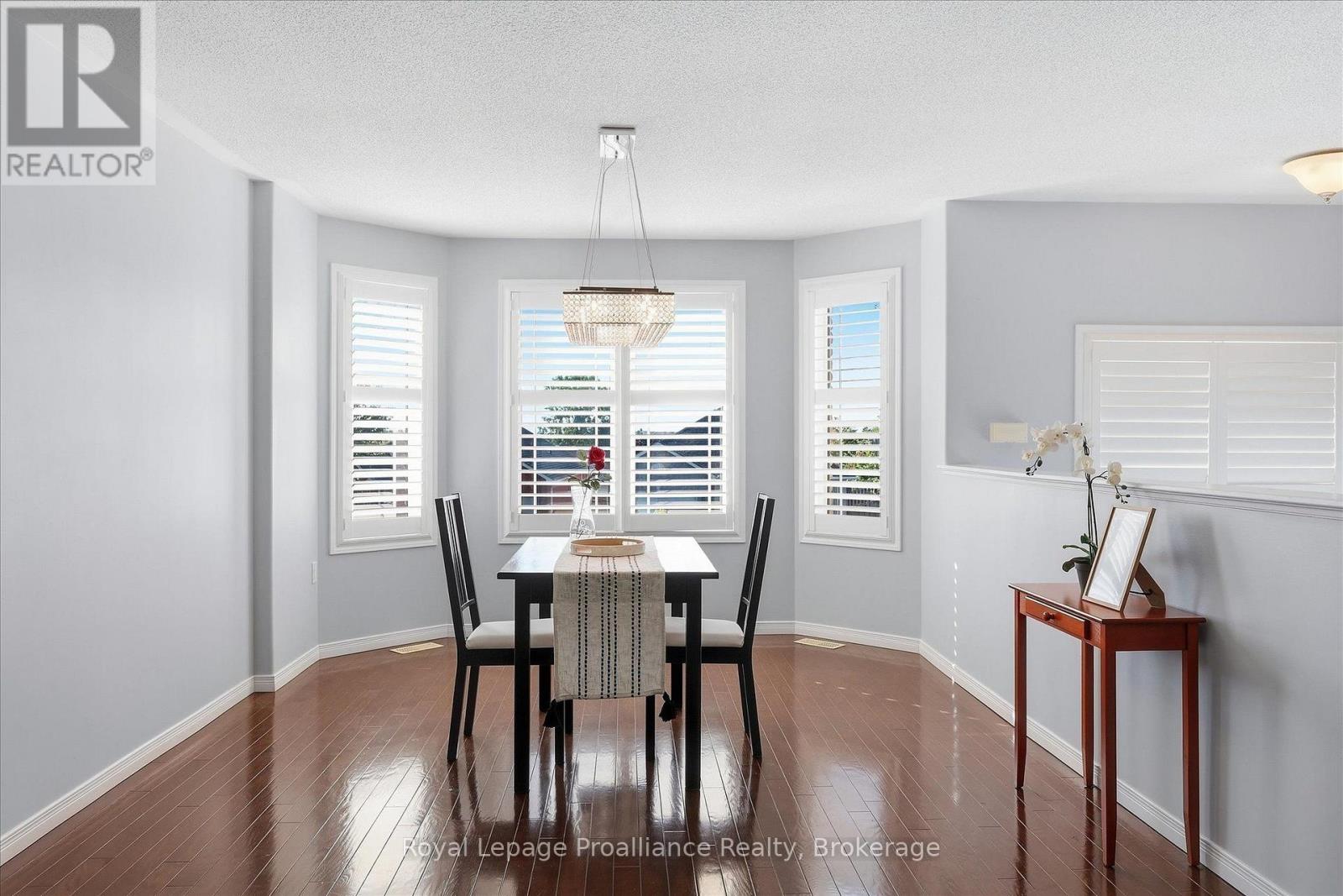 82 Parcells Crescent, Peterborough, Ontario  K9K 2R2 - Photo 7 - X13815748
