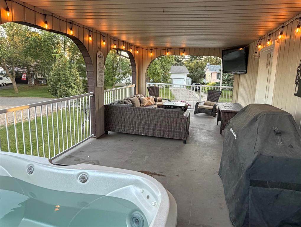 210 Wells Street, Killarney, Manitoba  R0K 1G0 - Photo 7 - 202623816