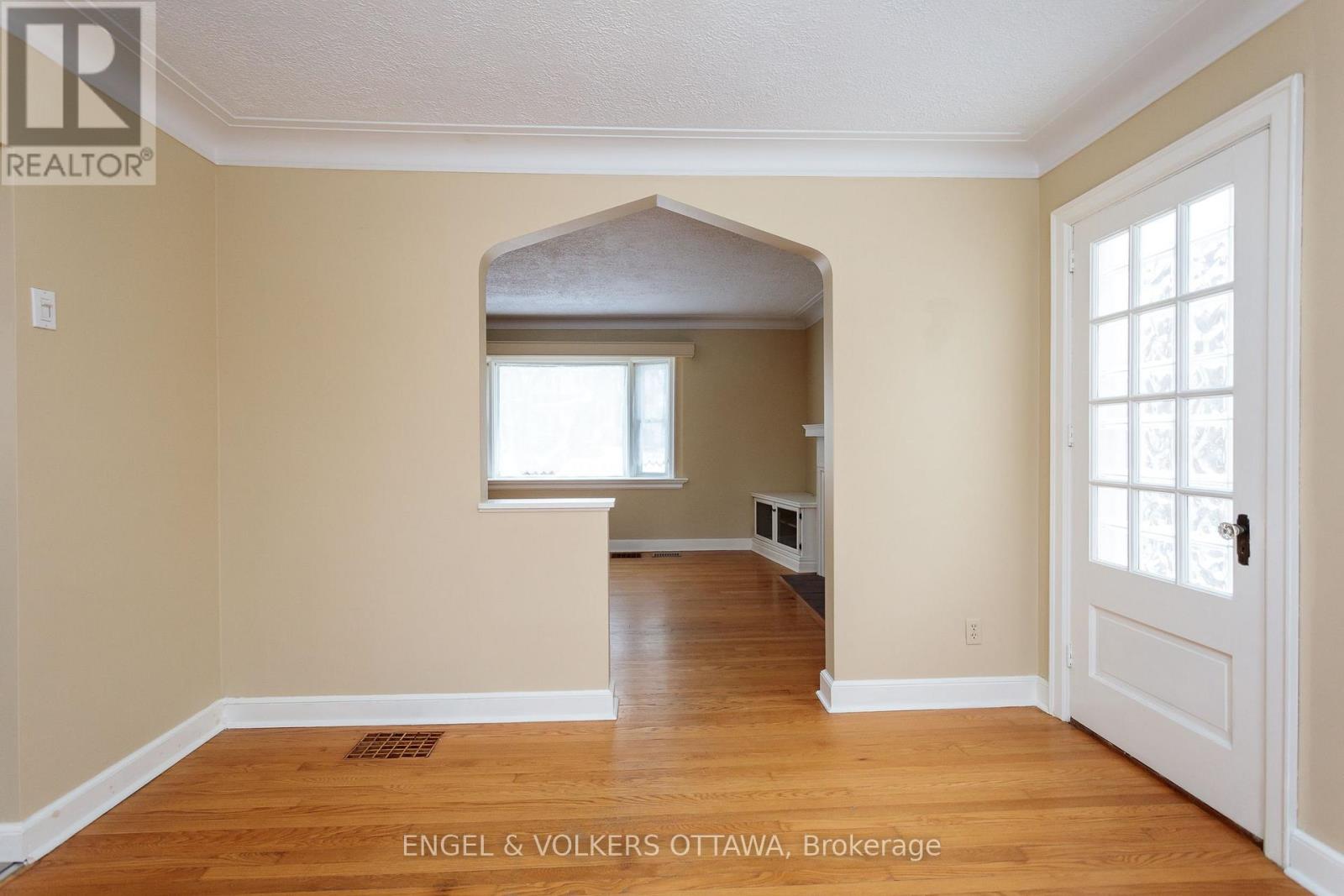 225 Pleasant Park Road, Ottawa, Ontario  K1H 5M4 - Photo 14 - X13815832