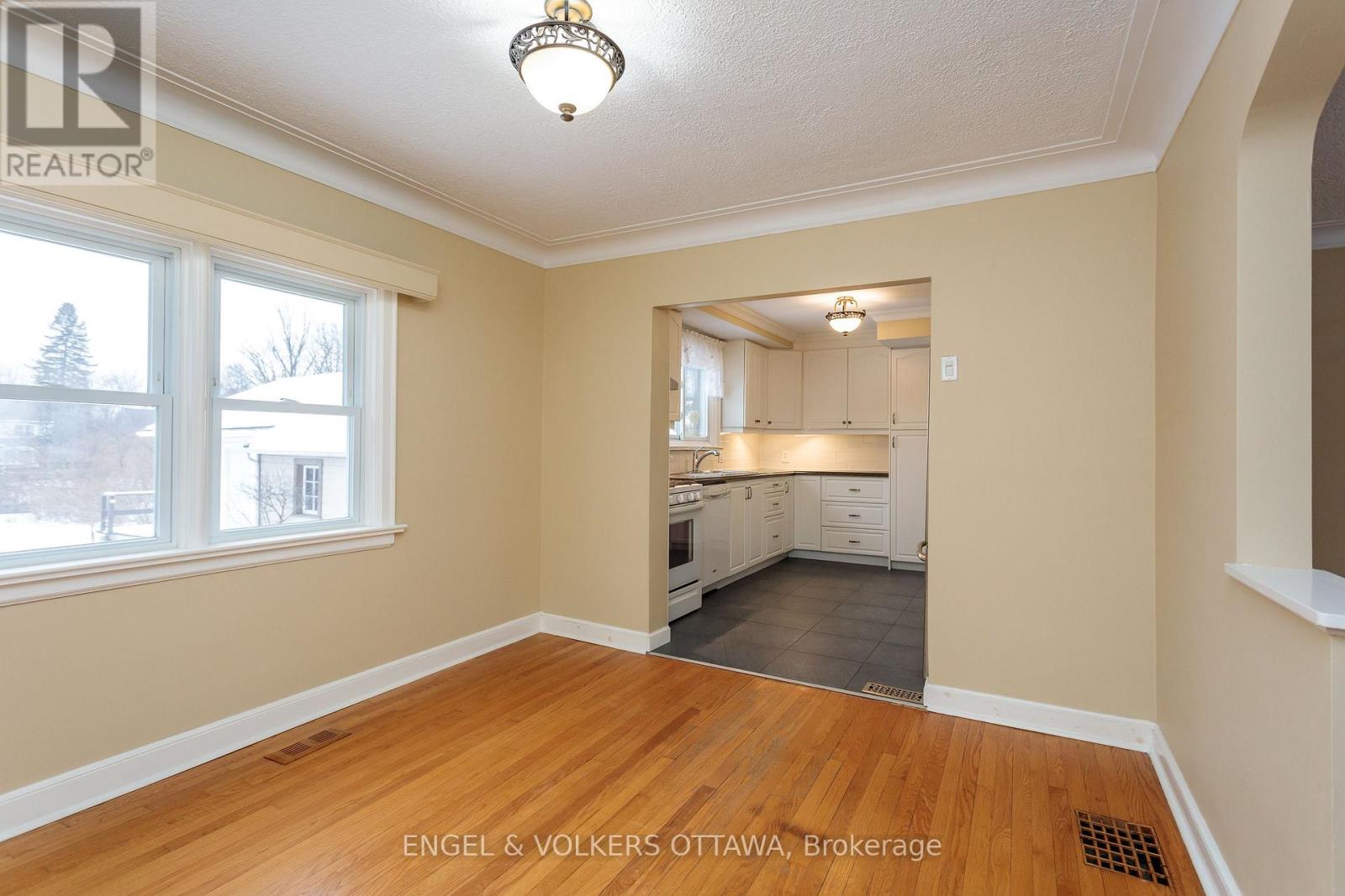 225 Pleasant Park Road, Ottawa, Ontario  K1H 5M4 - Photo 18 - X13815832