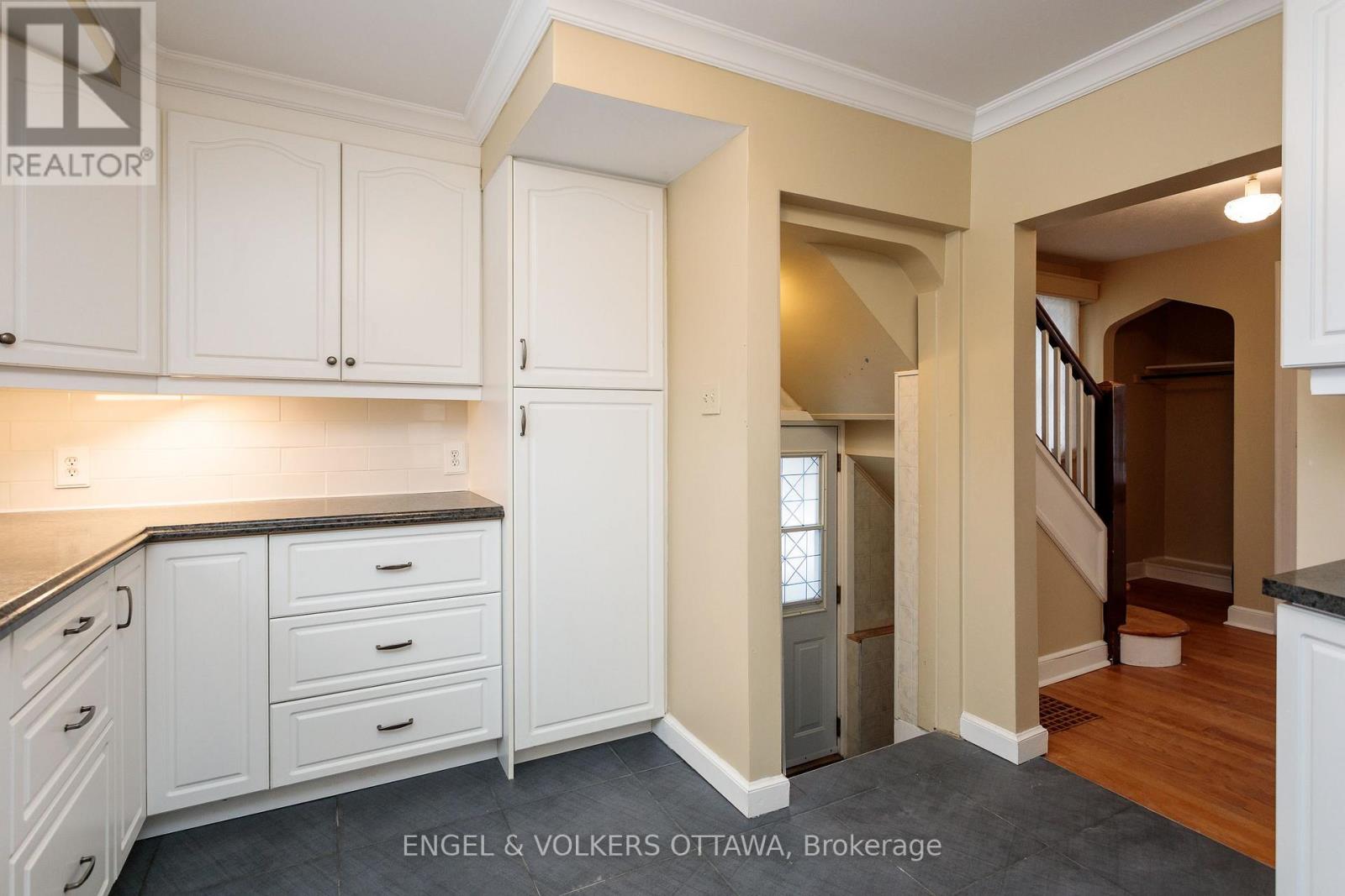225 Pleasant Park Road, Ottawa, Ontario  K1H 5M4 - Photo 25 - X13815832