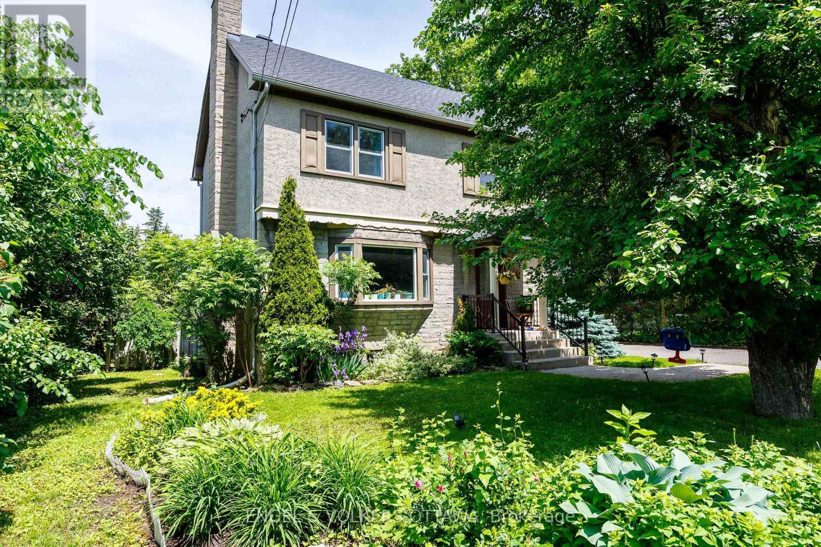 225 Pleasant Park Road, Ottawa, Ontario  K1H 5M4 - Photo 3 - X13815832