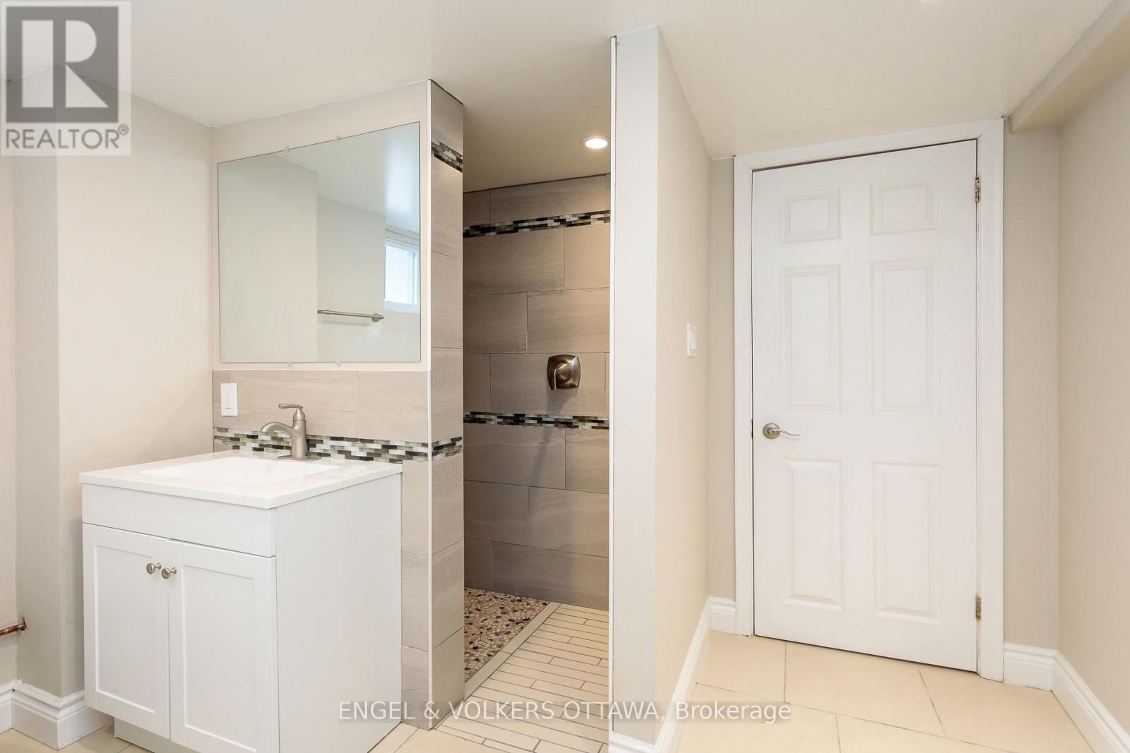 225 Pleasant Park Road, Ottawa, Ontario  K1H 5M4 - Photo 44 - X13815832