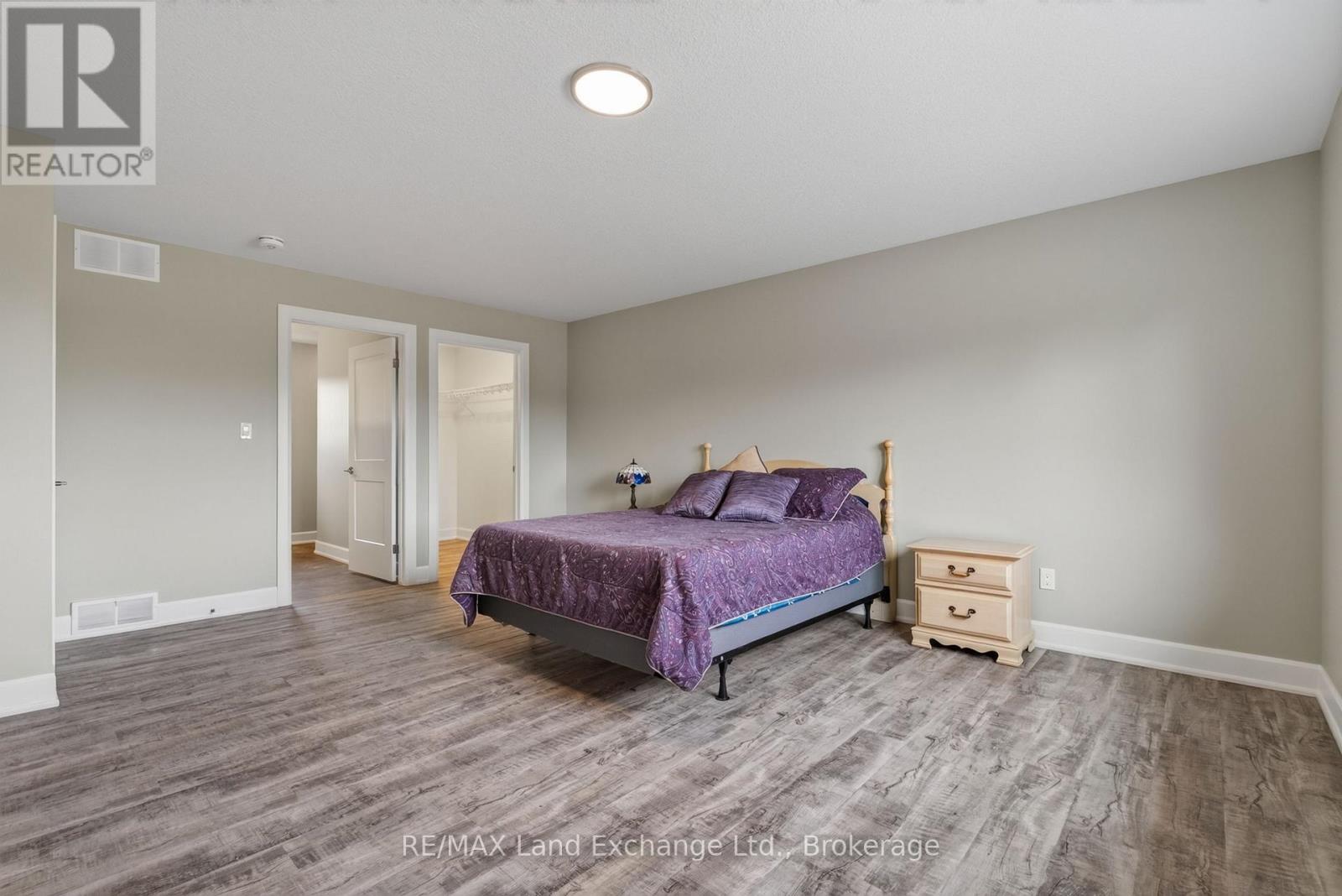 Unit 2 - 8 Golf Links Road, Kincardine, Ontario  N2Z 0G1 - Photo 20 - X12955104