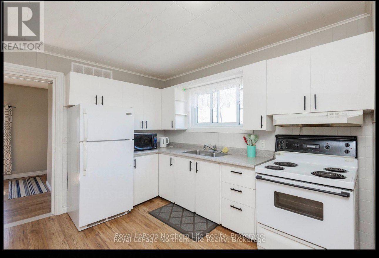 581a Banner Avenue, North Bay, Ontario  P1A 1X7 - Photo 5 - X13815824