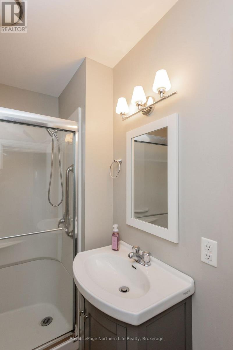 581a Banner Avenue, North Bay, Ontario  P1A 1X7 - Photo 6 - X13815824