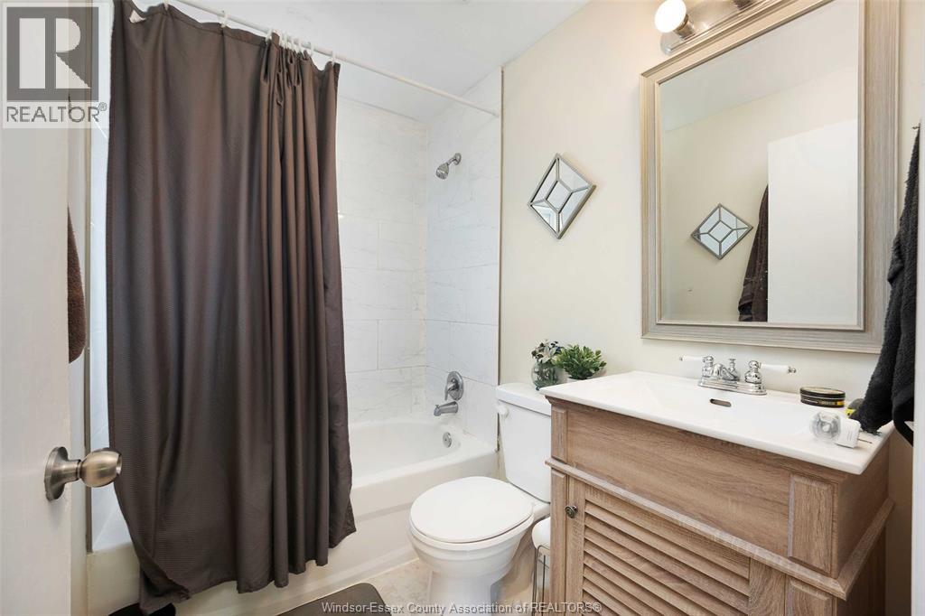 2244 Vercheres Avenue, Windsor, Ontario  N9B 1P1 - Photo 13 - 26020416