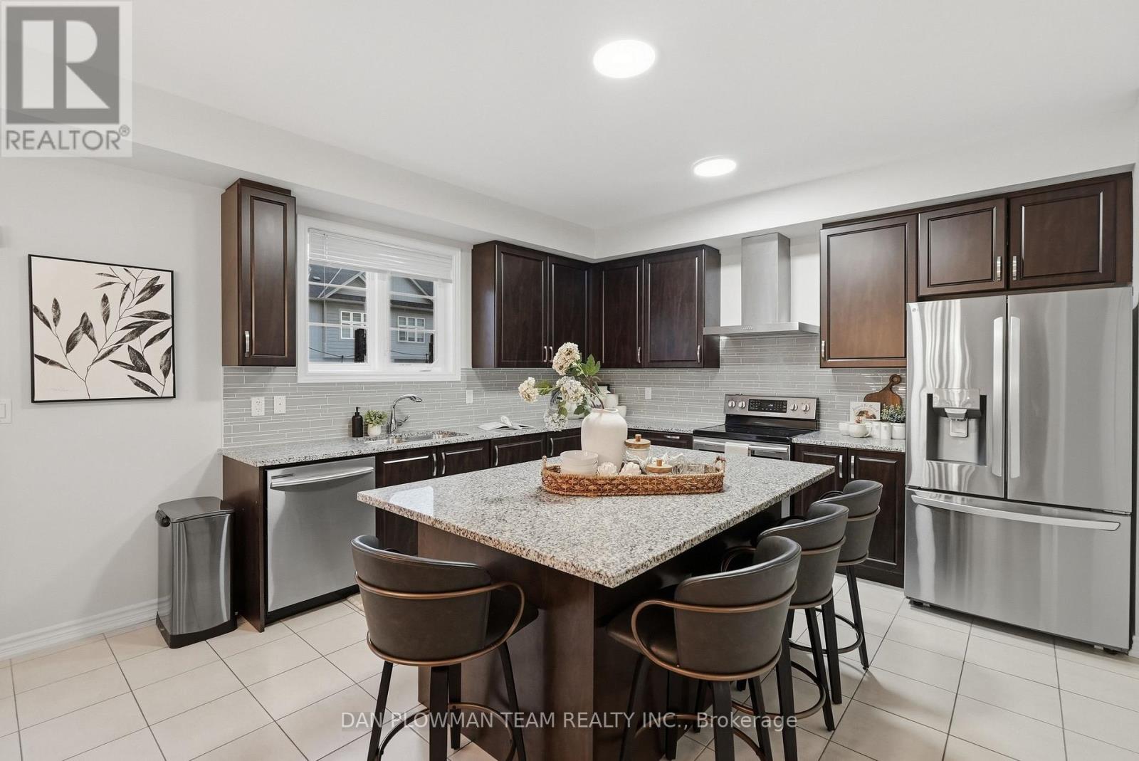 14 Cornerside Way, Whitby, Ontario L1M 0L8 - Photo 18 - E13815788