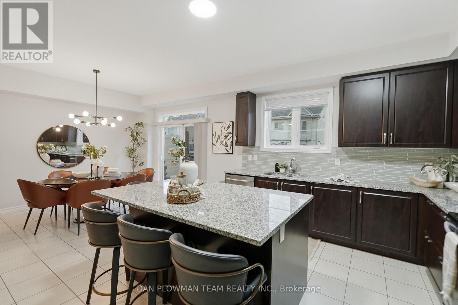 14 Cornerside Way, Whitby, Ontario L1M 0L8 - Photo 19 - E13815788