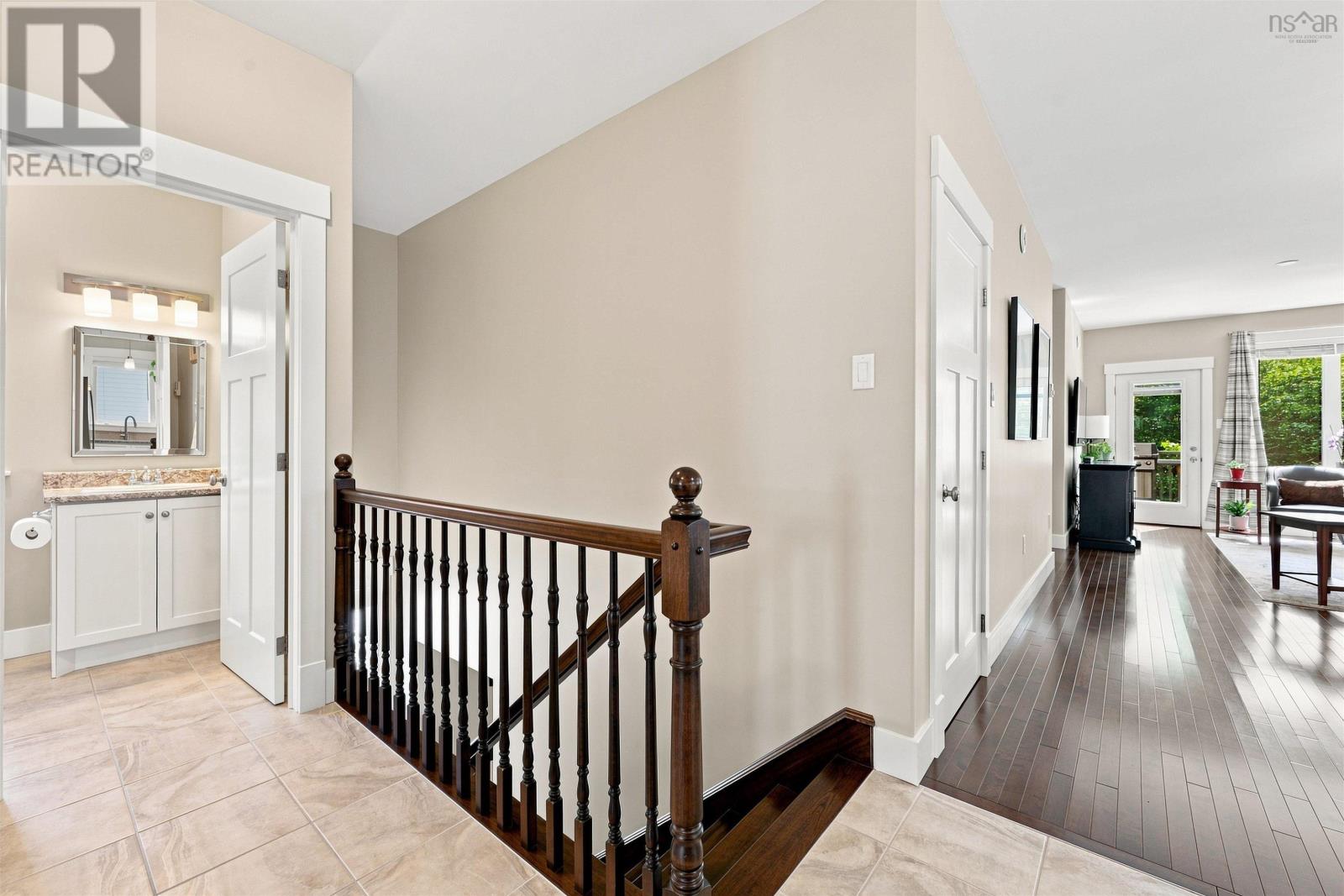 30 Krause Court, Dartmouth, Nova Scotia  B2W 0K9 - Photo 6 - 202624014