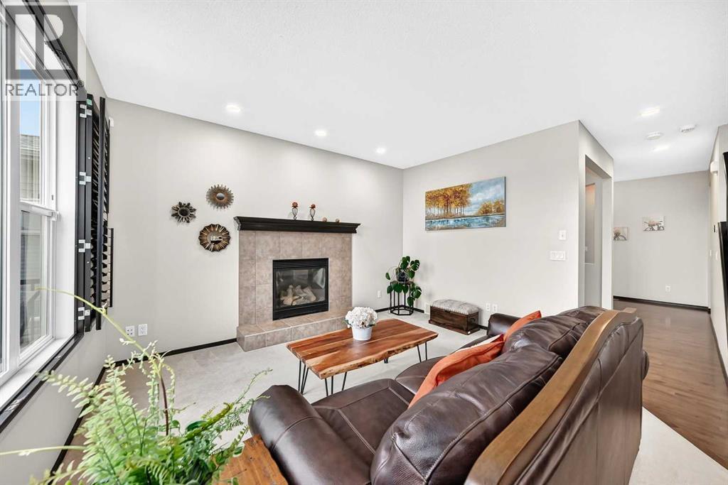 27 Pantego Way NW, Calgary, Alberta  T3K 0C3 - Photo 15 - A2345928