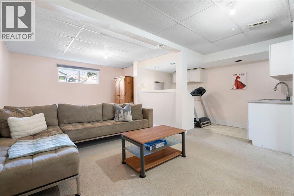 41 Cedardale Road Sw, Calgary, Alberta  T2W 5A7 - Photo 30 - A2346690